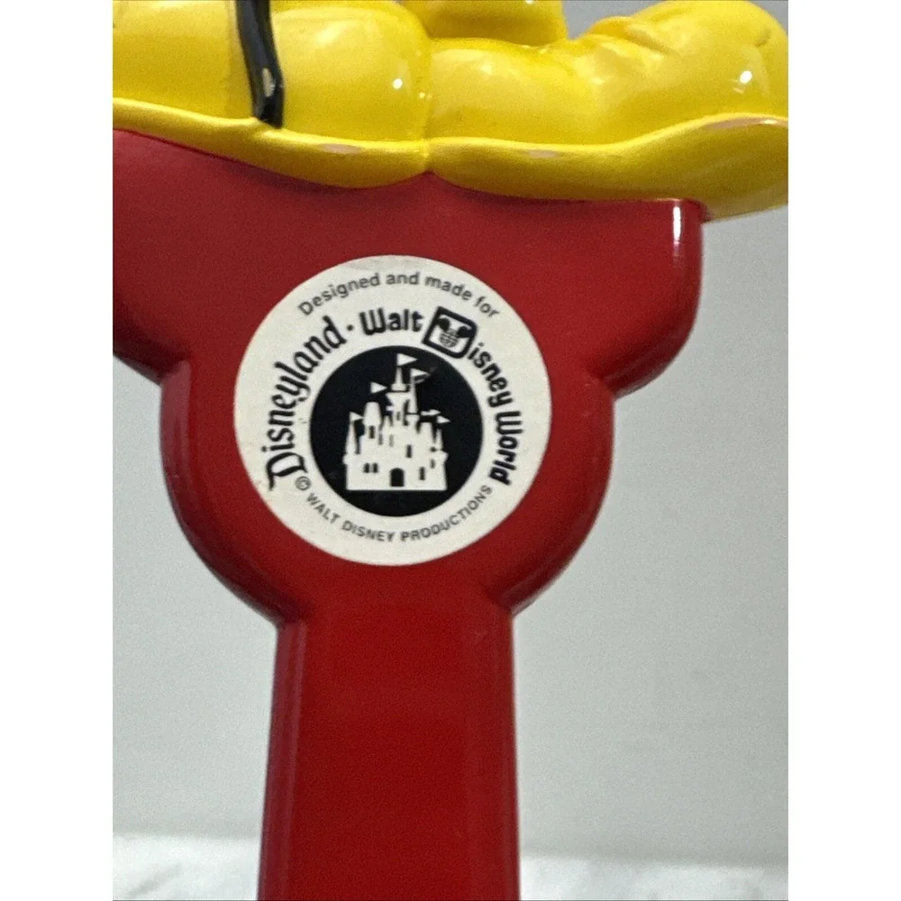 Vintage Walt Disney World Mickey Back Scratcher